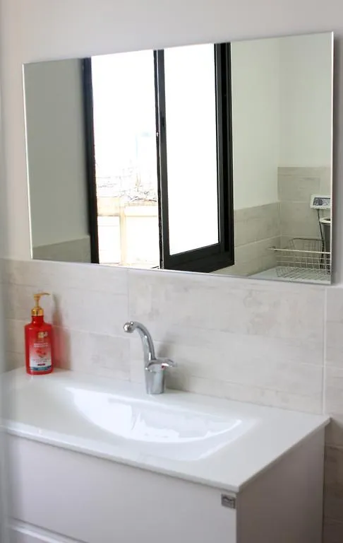 Daniel'S High Quality Apartments 海法 0*,  以色列